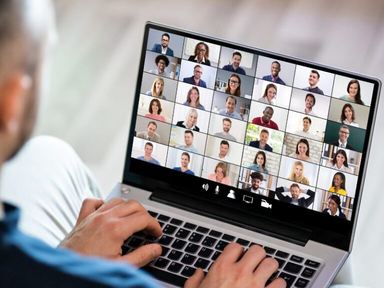 Portale randkowe vs. czaty wideo – gdzie łatwiej poznać kogoś wartościowego?